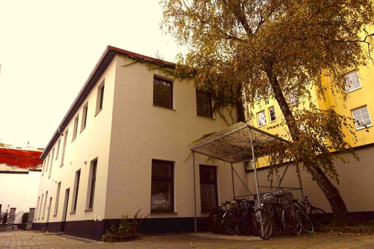 Appartement Studio U Parkplatz, Zentrale Ruhelage Neben Grunoase à Vienne Extérieur photo