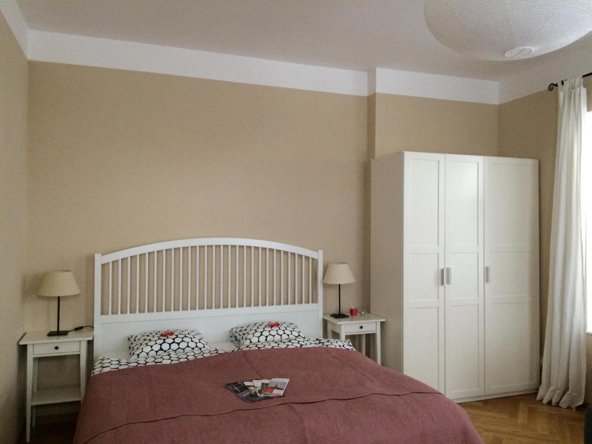 Appartement Studio U Parkplatz, Zentrale Ruhelage Neben Grunoase à Vienne Extérieur photo