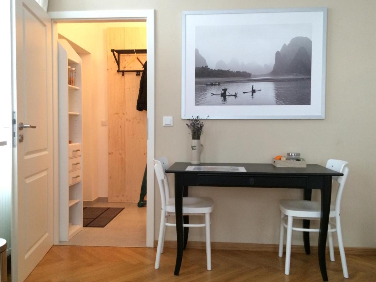 Appartement Studio U Parkplatz, Zentrale Ruhelage Neben Grunoase à Vienne Extérieur photo